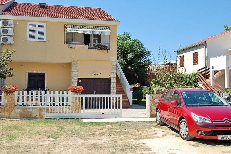 Apartment In Privlaka With Terrace, Air Conditioning, Wi-Fi, Washing Machine Exterior foto